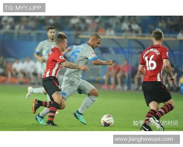 皇马与沙尔克04精彩对决录像回放全程回顾与分析